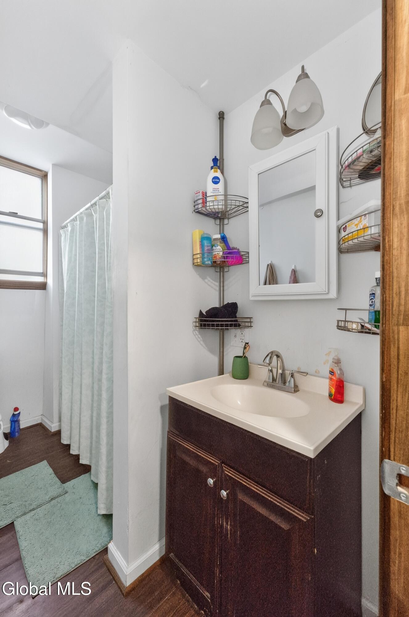 144-146 Vley Road Scotia NY 12302
