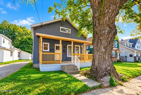 144-146 Vley Road Scotia NY 12302
