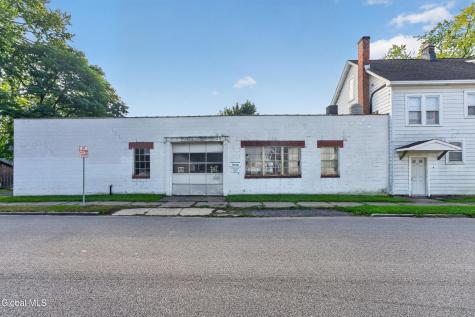 144-146 Vley Road Scotia NY 12302