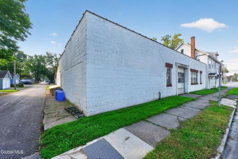 144-146 Vley Road Scotia NY 12302