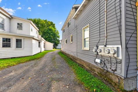 144-146 Vley Road Scotia NY 12302