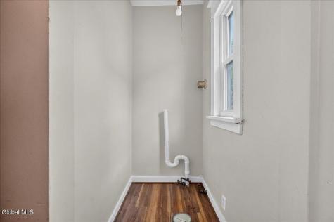 302 Second Avenue Albany NY 12209