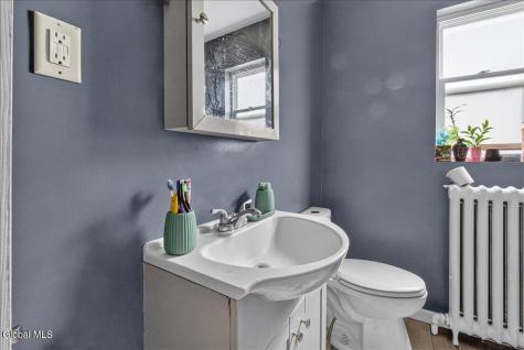 302 Second Avenue Albany NY 12209