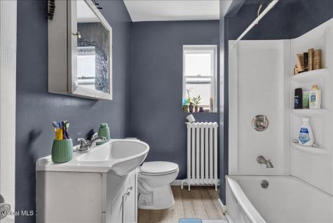 302 Second Avenue Albany NY 12209