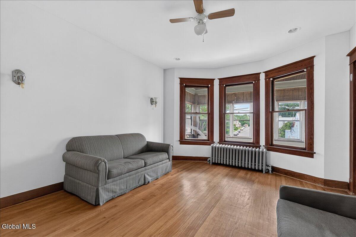 302 Second Avenue Albany NY 12209