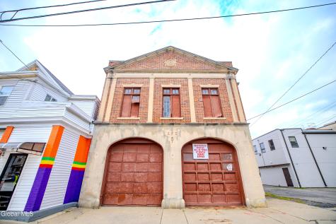 907 Albany Street Schenectady NY 12307