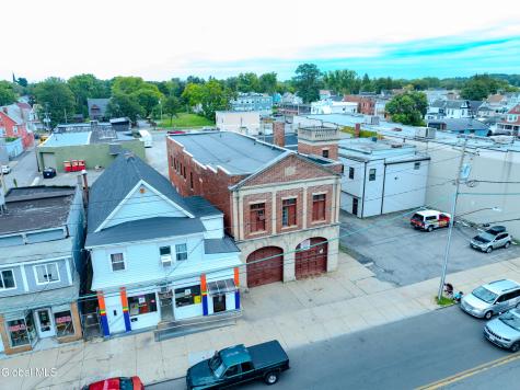 907 Albany Street Schenectady NY 12307