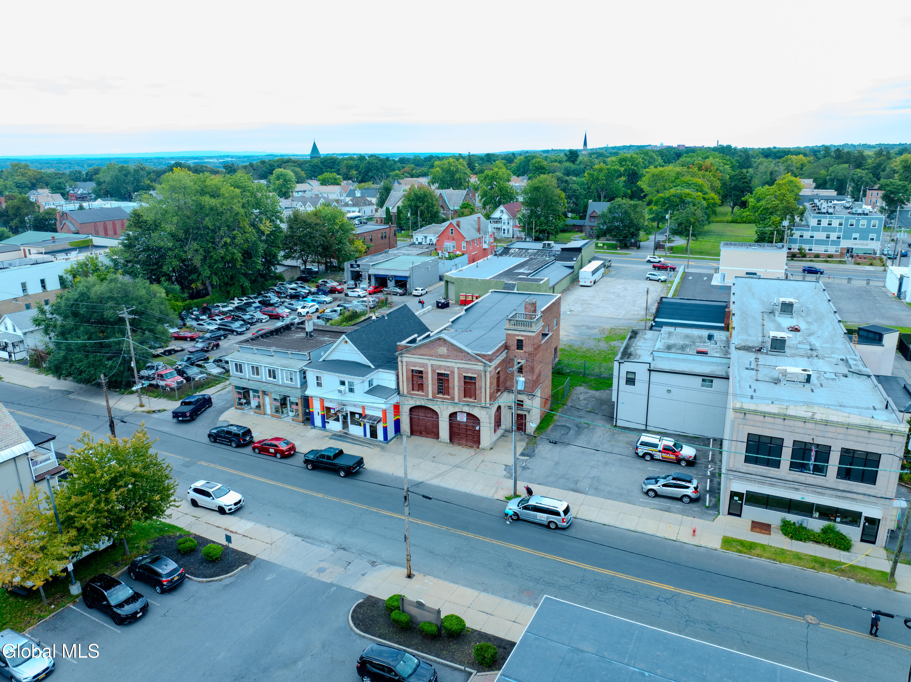 907 Albany Street Schenectady NY 12307