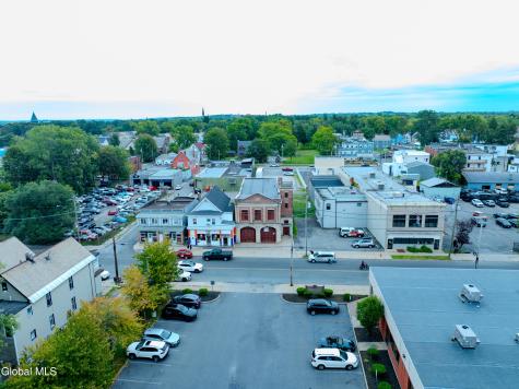 907 Albany Street Schenectady NY 12307