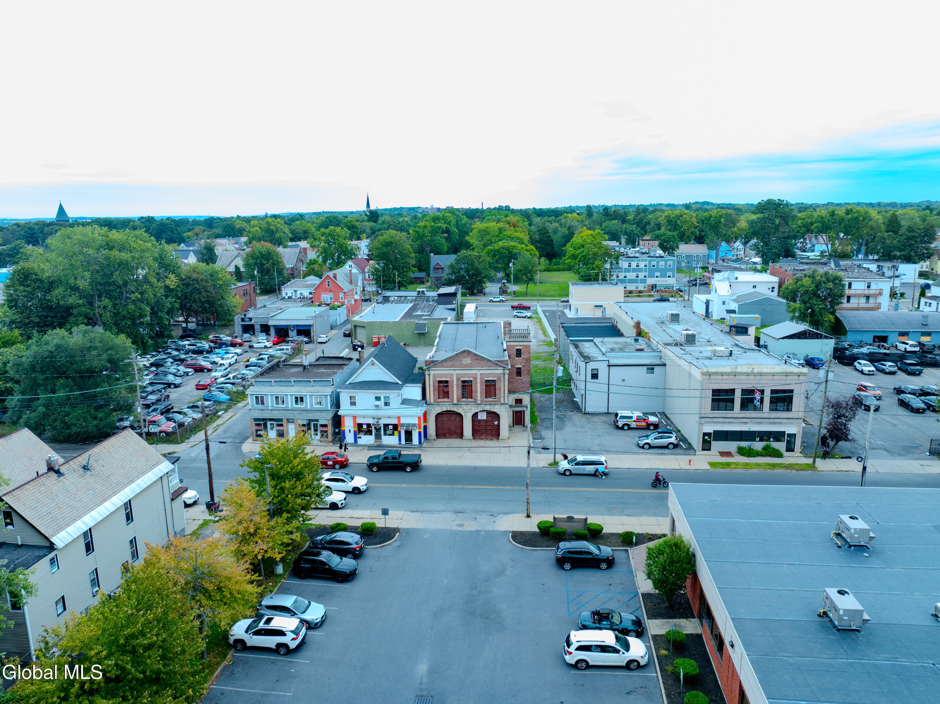 907 Albany Street Schenectady NY 12307