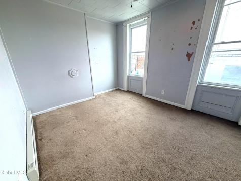 276 3rd Street Troy NY 12180