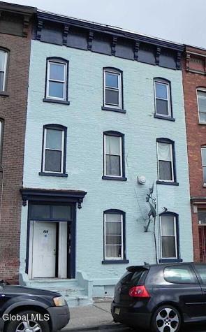 276 3rd Street Troy NY 12180