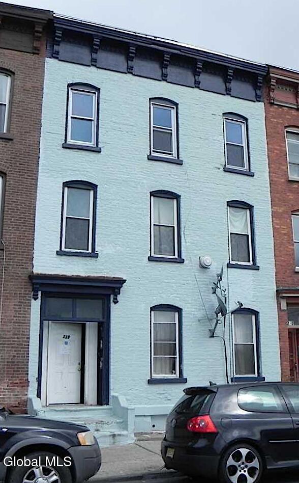 276 3rd Street Troy NY 12180