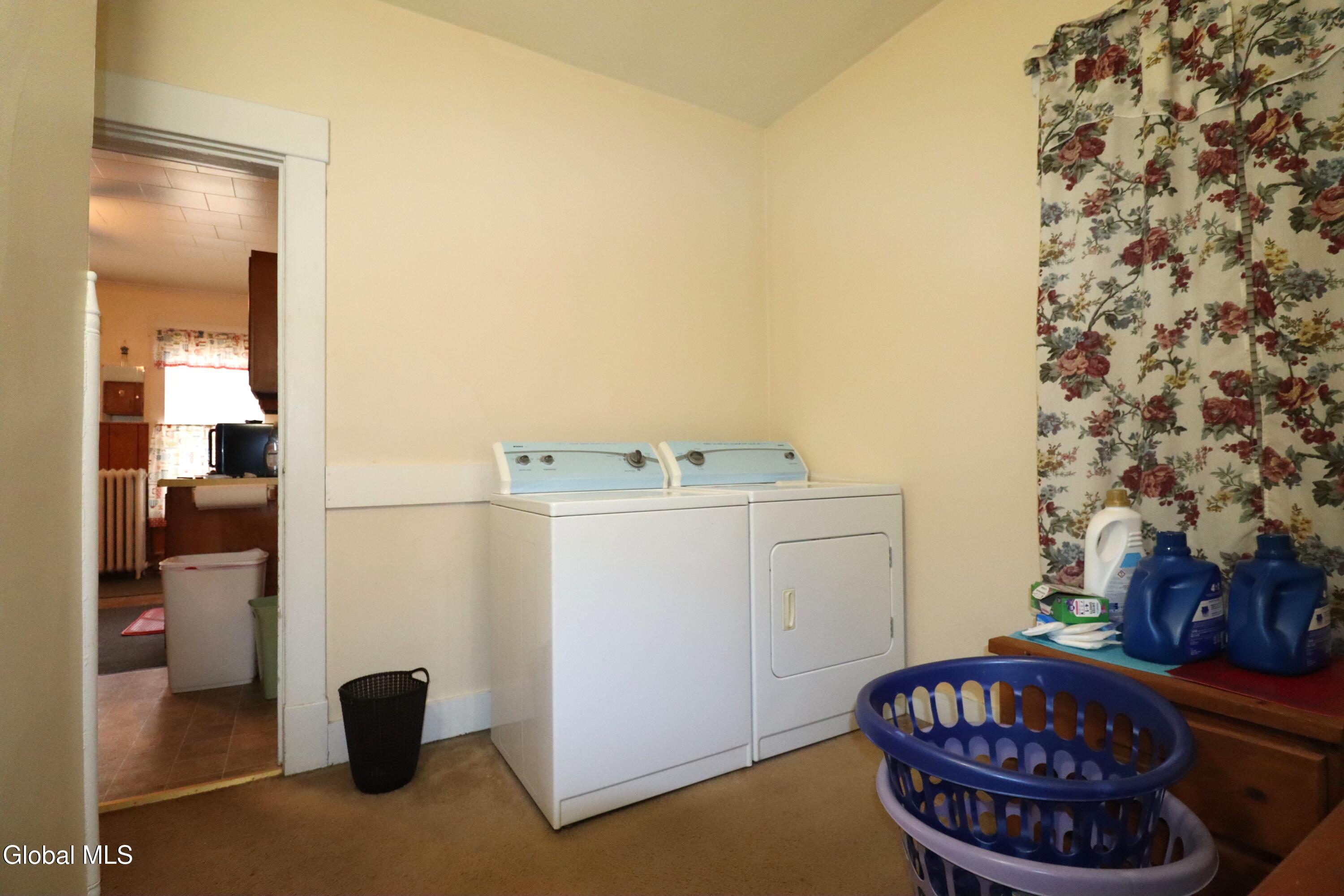 78 Forest Street Gloversville NY 12078