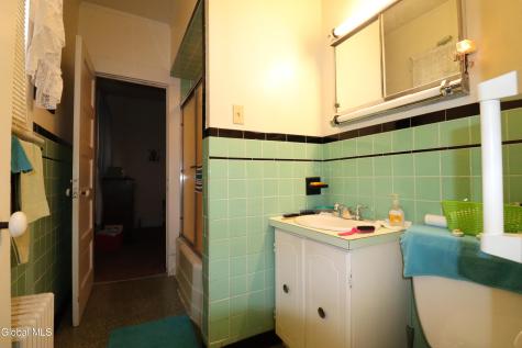 78 Forest Street Gloversville NY 12078