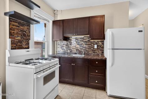 29 Bertha Street Albany NY 12209