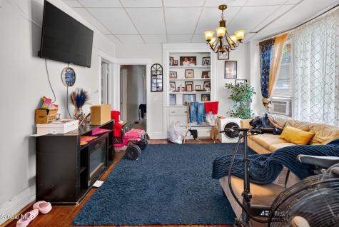 29 Bertha Street Albany NY 12209