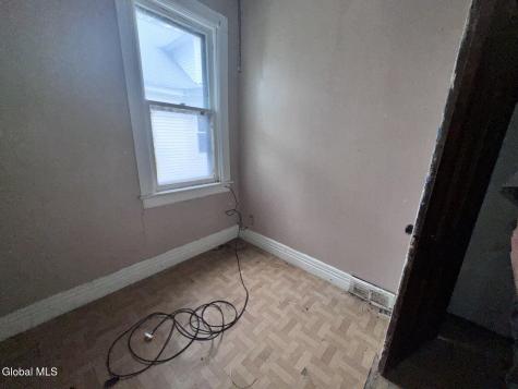 49 Van Buren Avenue Ravena NY 12143