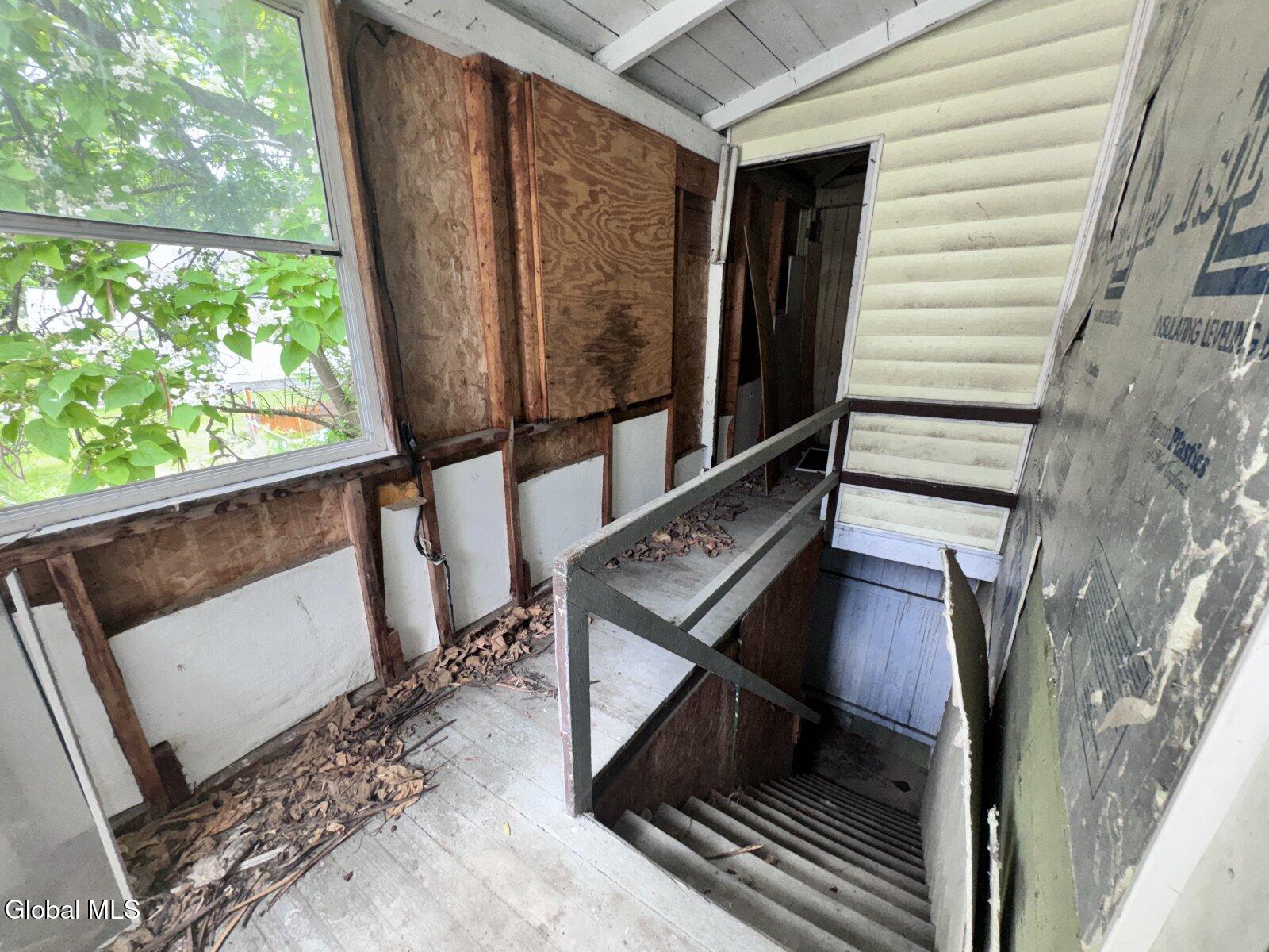 49 Van Buren Avenue Ravena NY 12143
