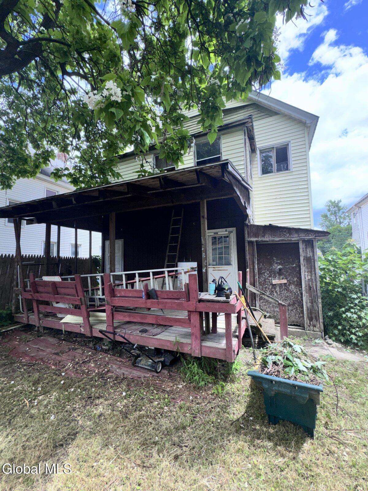 49 Van Buren Avenue Ravena NY 12143