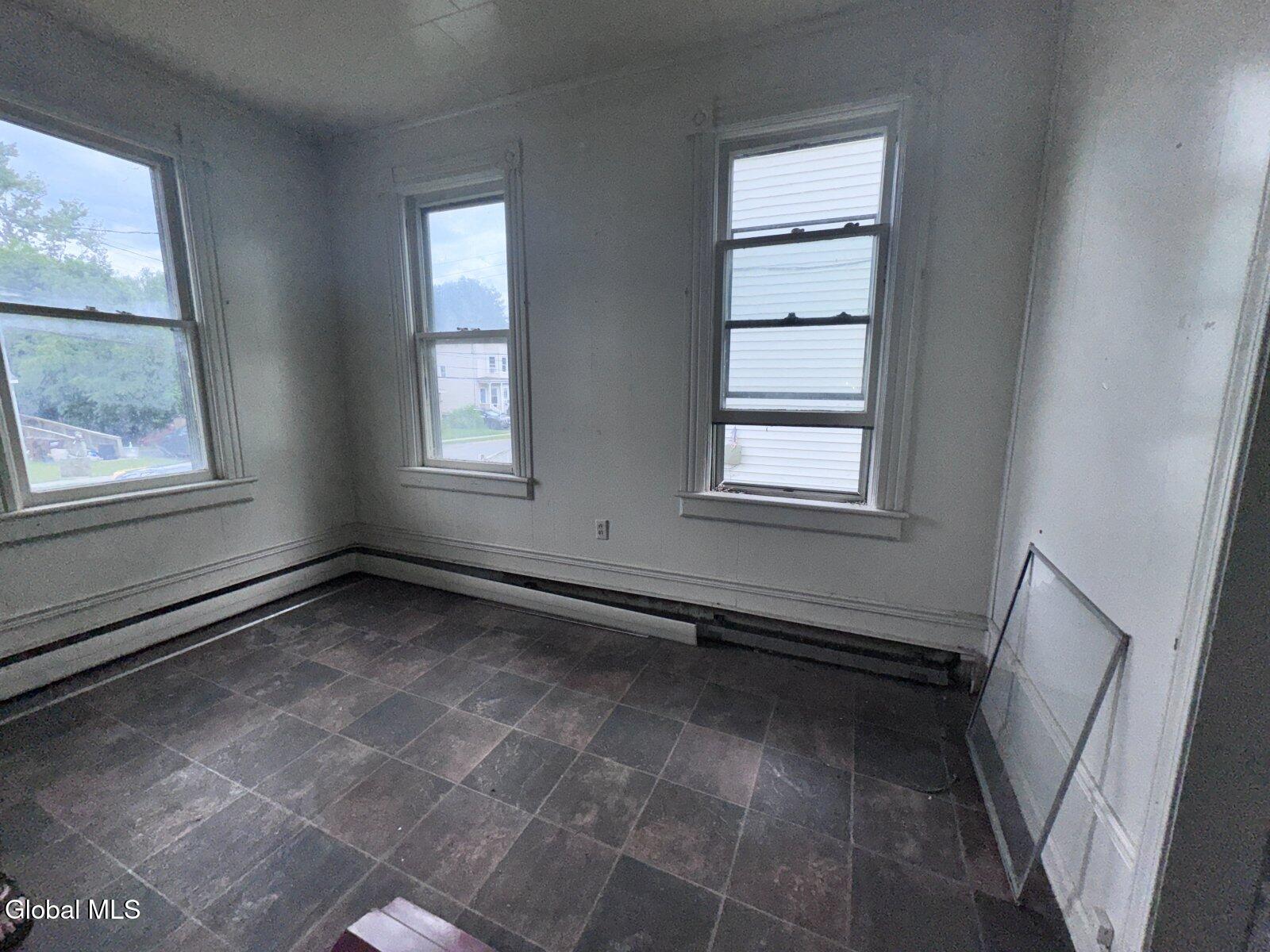 49 Van Buren Avenue Ravena NY 12143
