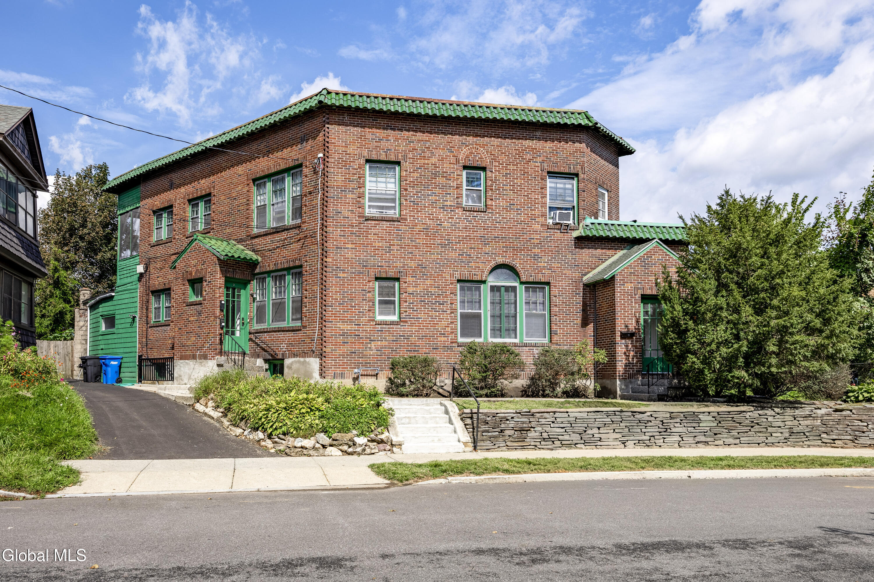 4 View Avenue Albany NY 12209