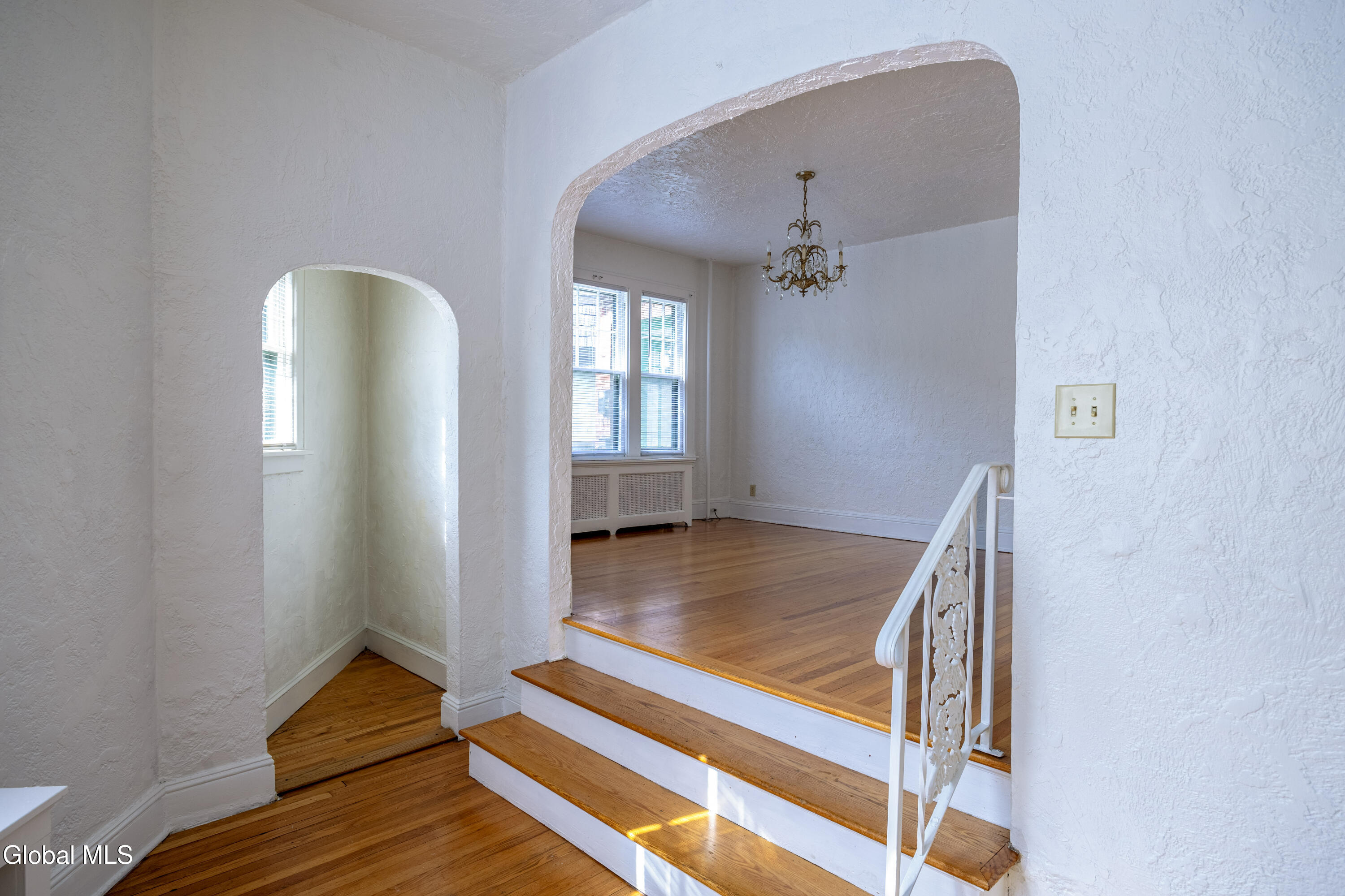 4 View Avenue Albany NY 12209