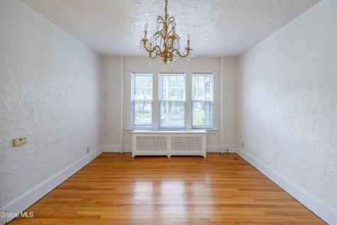 4 View Avenue Albany NY 12209