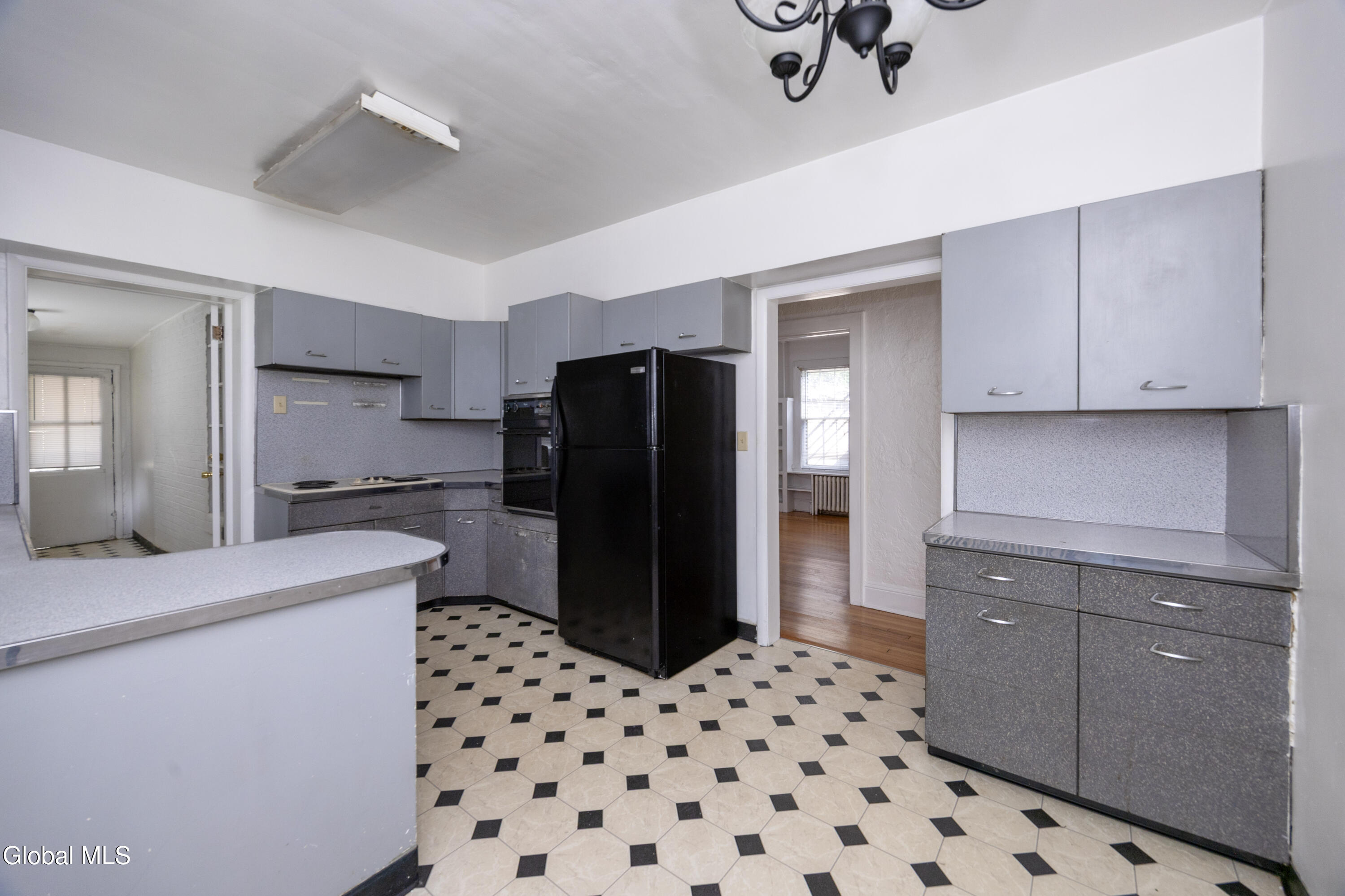 4 View Avenue Albany NY 12209