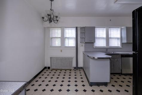 4 View Avenue Albany NY 12209