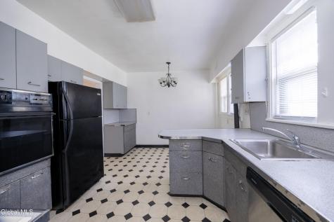 4 View Avenue Albany NY 12209