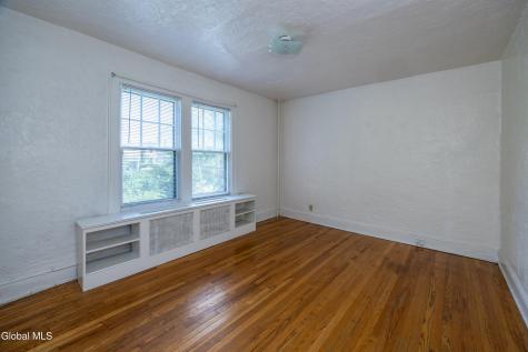 4 View Avenue Albany NY 12209