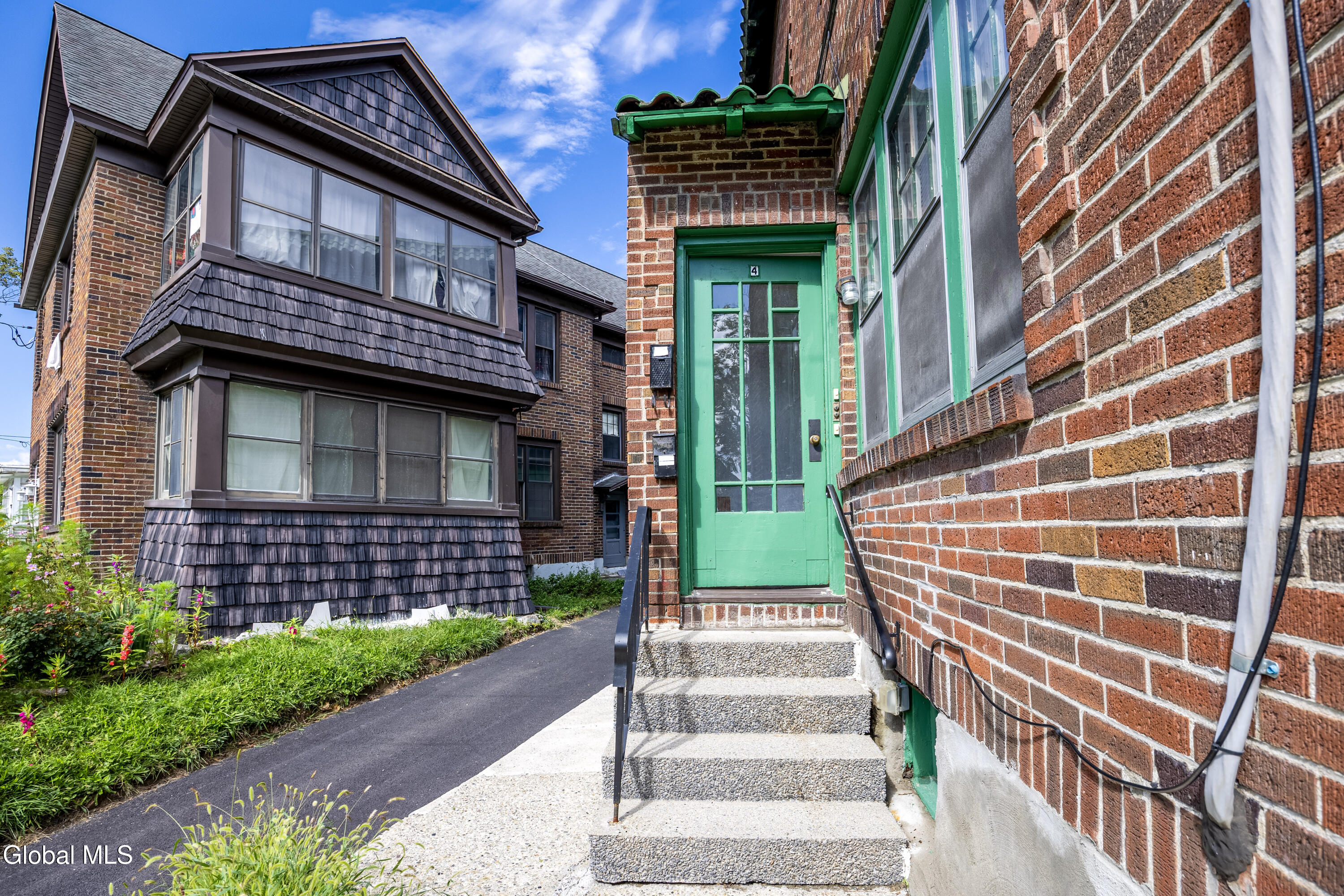 4 View Avenue Albany NY 12209
