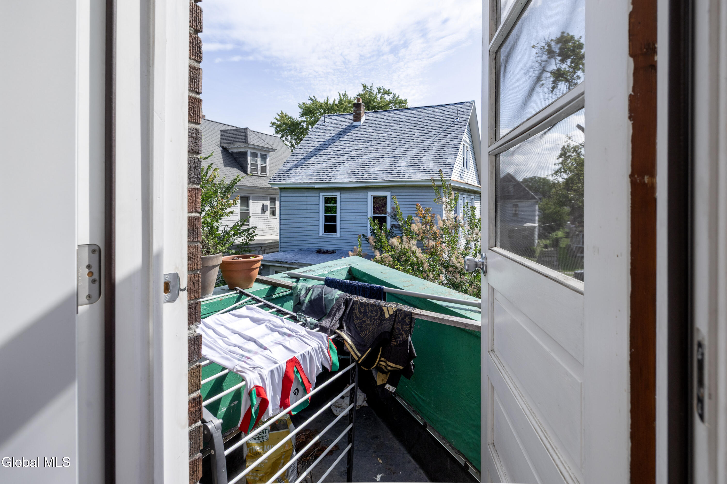 4 View Avenue Albany NY 12209