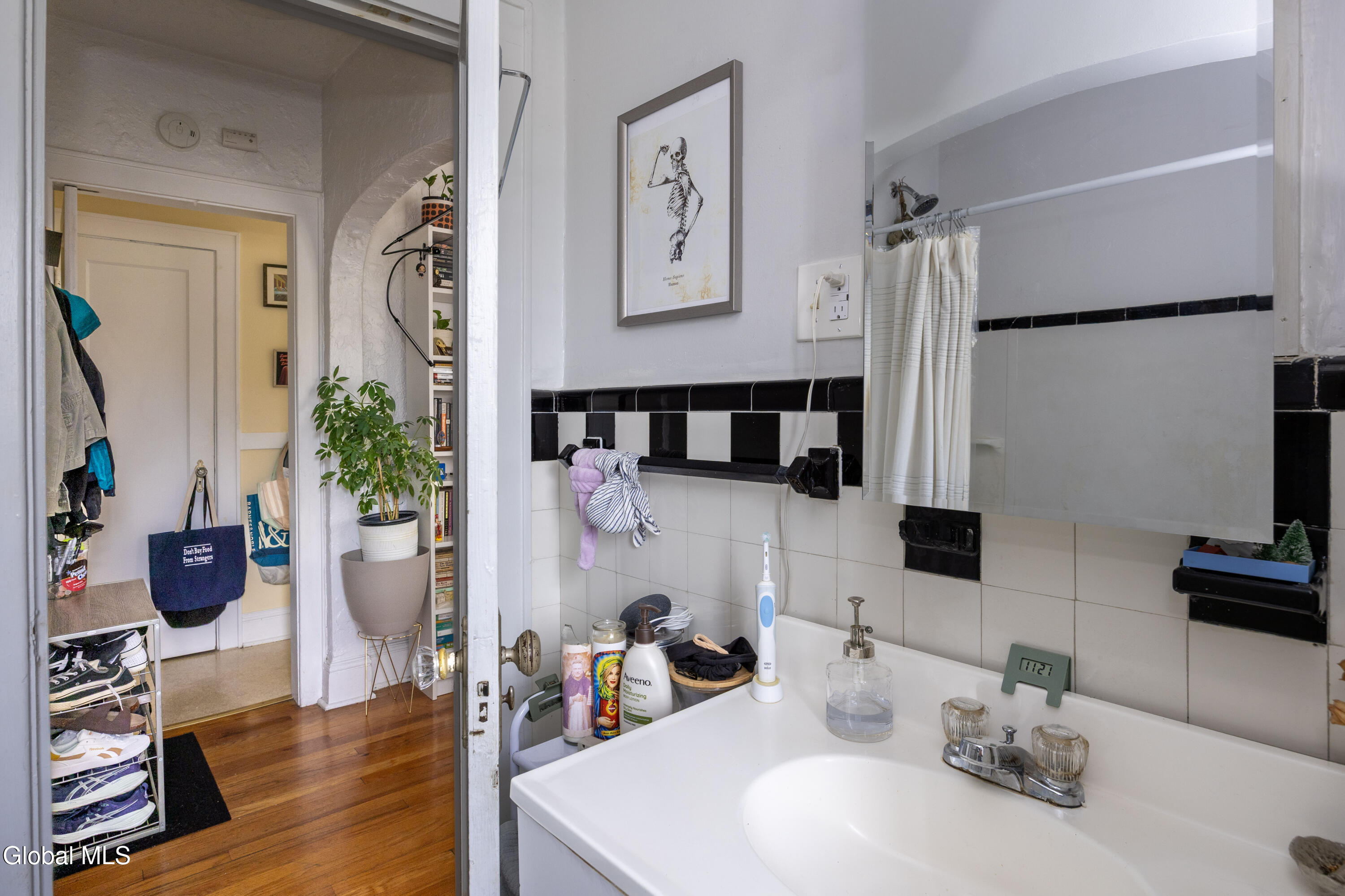 4 View Avenue Albany NY 12209