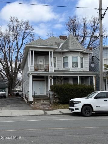 865 Madison Avenue Albany NY 12208