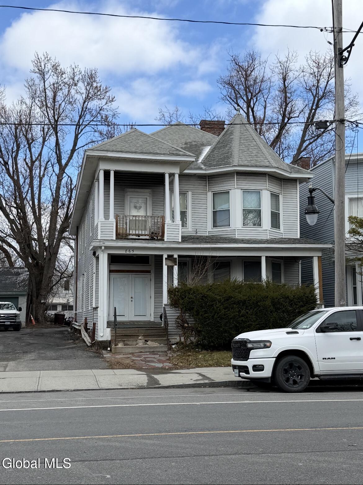 865 Madison Avenue Albany NY 12208