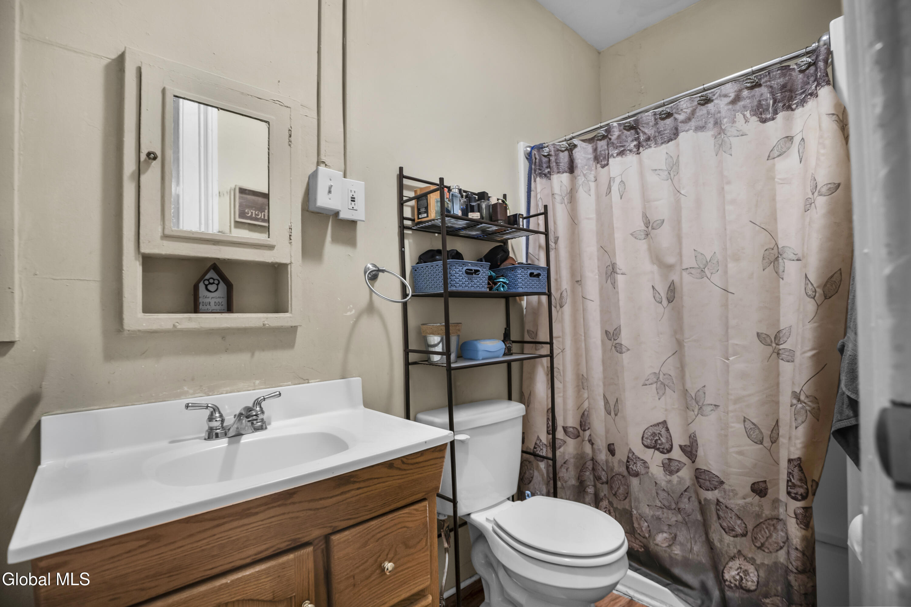 55 Ten Broeck Street Albany NY 12210