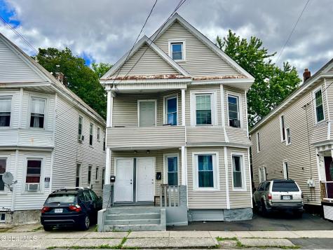 807 Craig Street Schenectady NY 12307