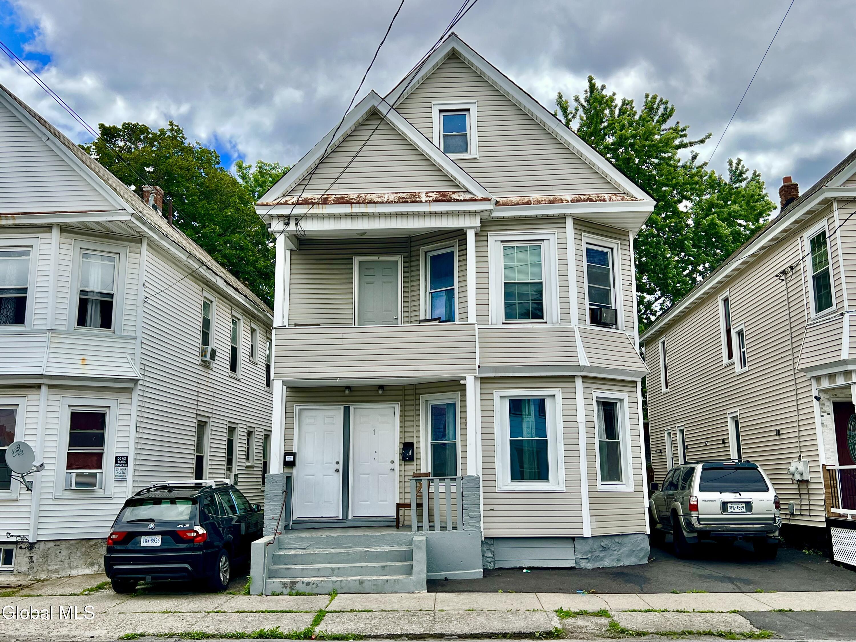 807 Craig Street Schenectady NY 12307