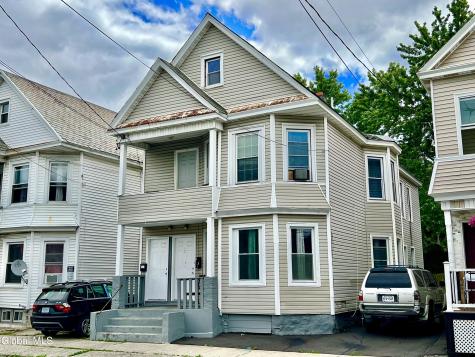 807 Craig Street Schenectady NY 12307