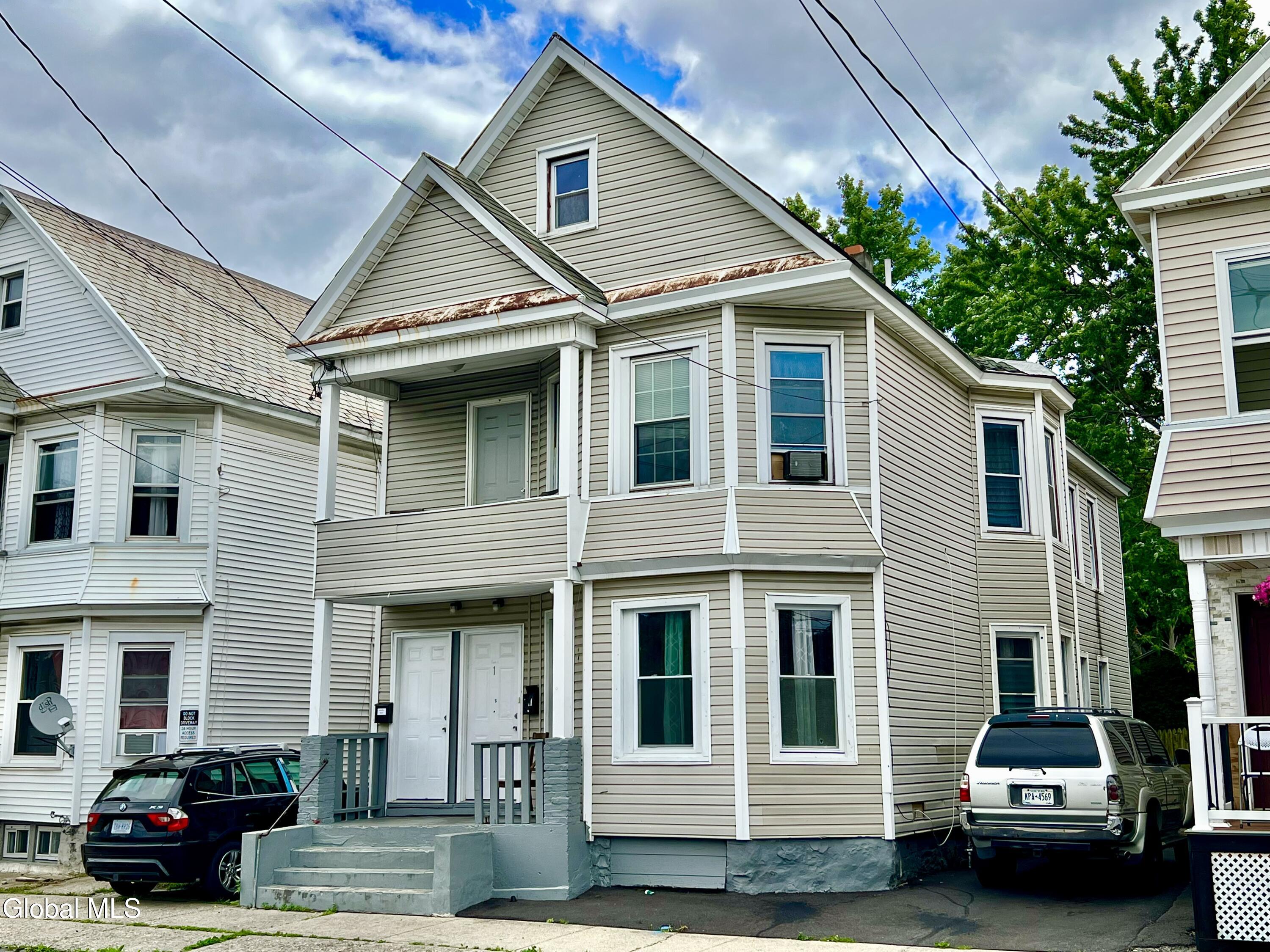 807 Craig Street Schenectady NY 12307