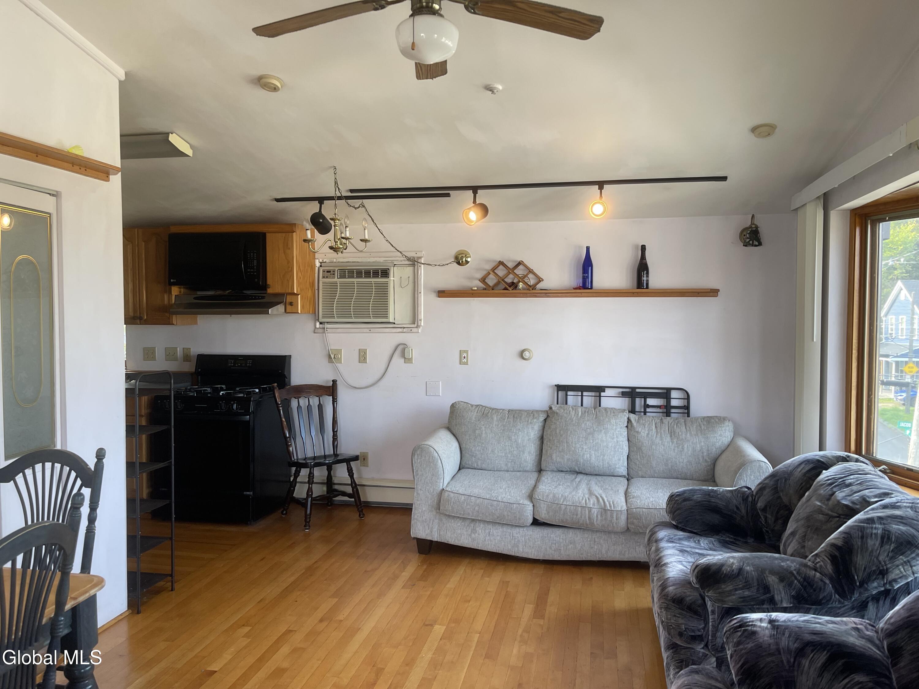 91 11th Street Troy NY 12180