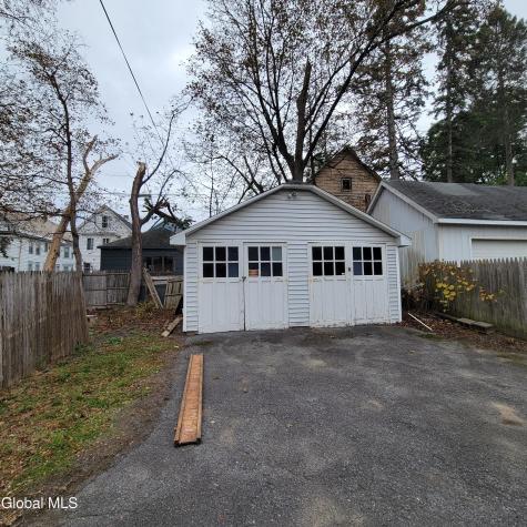 938 Park Avenue Schenectady NY 12308