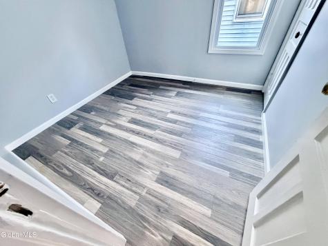 517 Summit Avenue Schenectady NY 12307