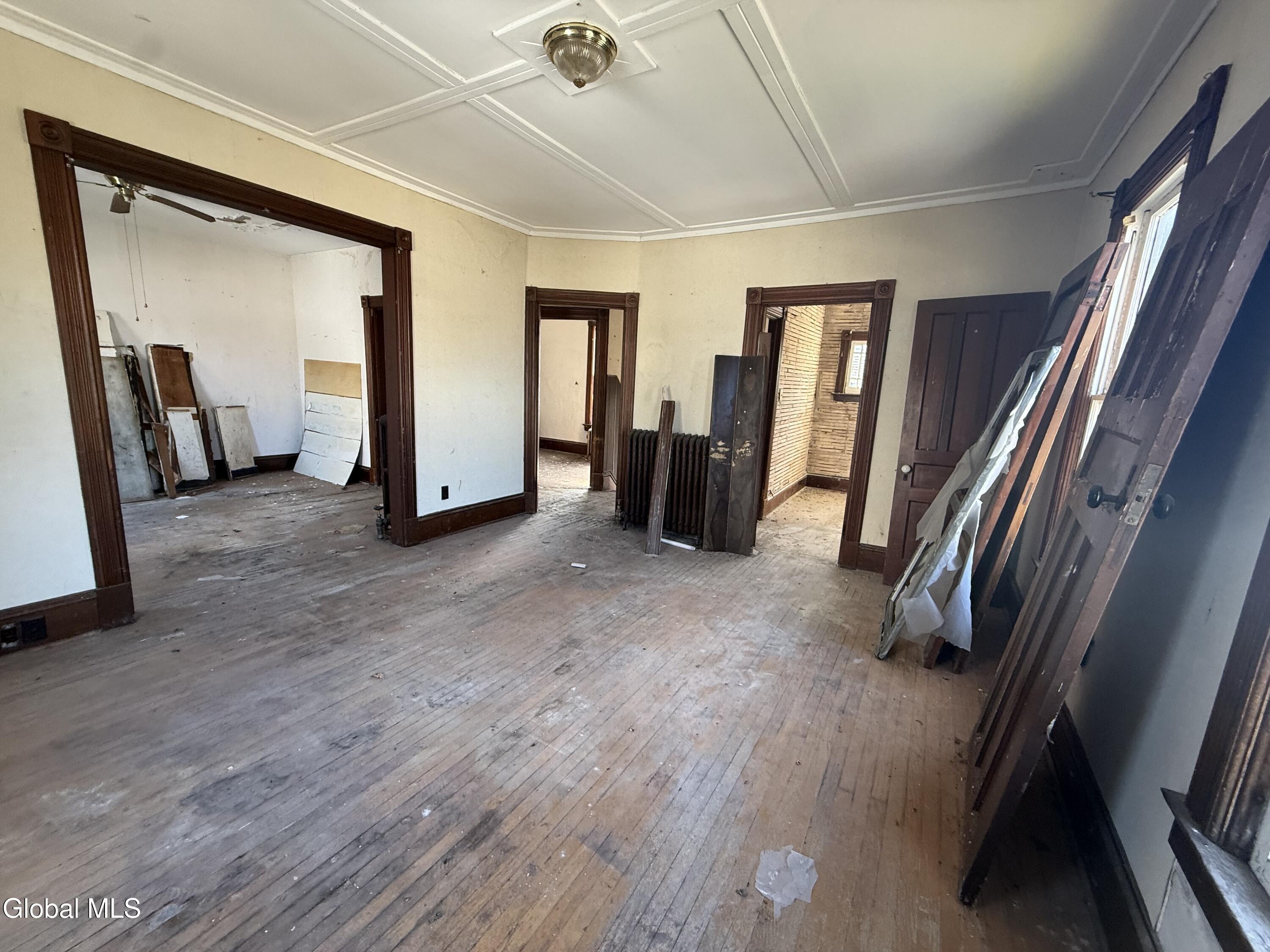 2 Gilbert Street Johnstown NY 12095