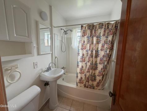 234 Jackson Avenue Schenectady NY 12304