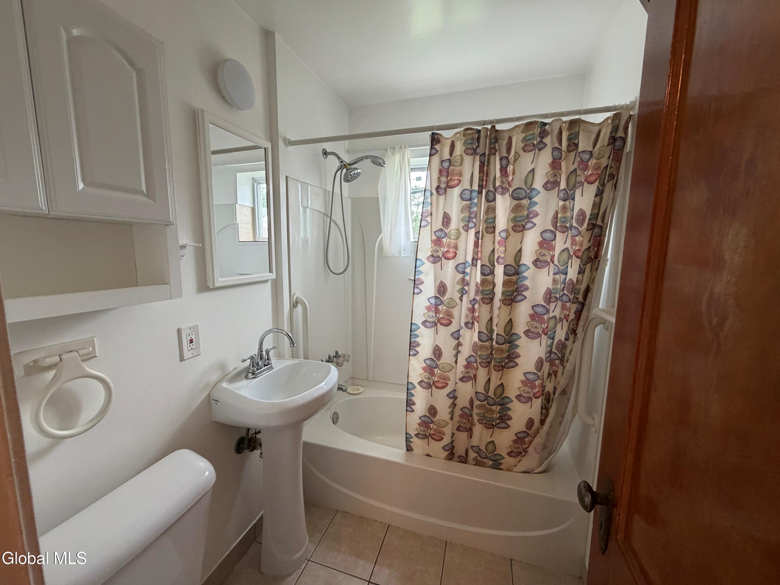 234 Jackson Avenue Schenectady NY 12304