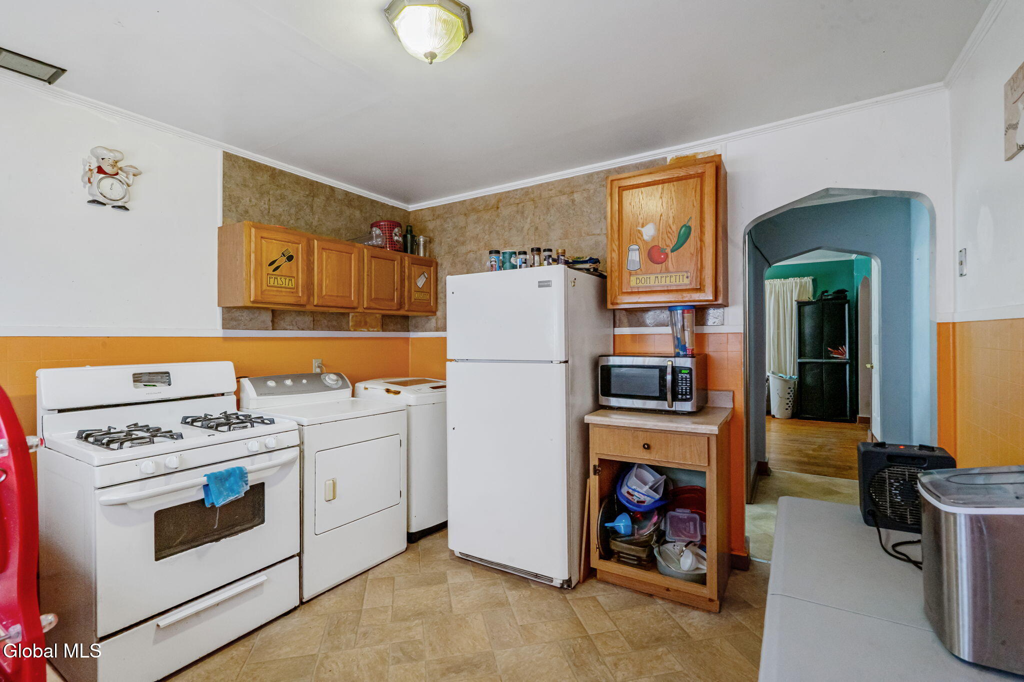 64 Grove Street Cairo NY 12413