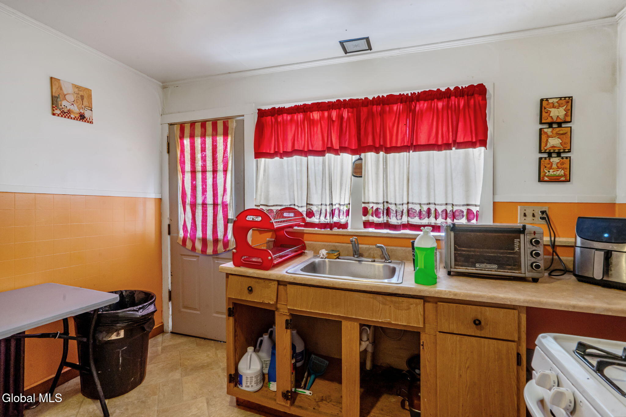 64 Grove Street Cairo NY 12413